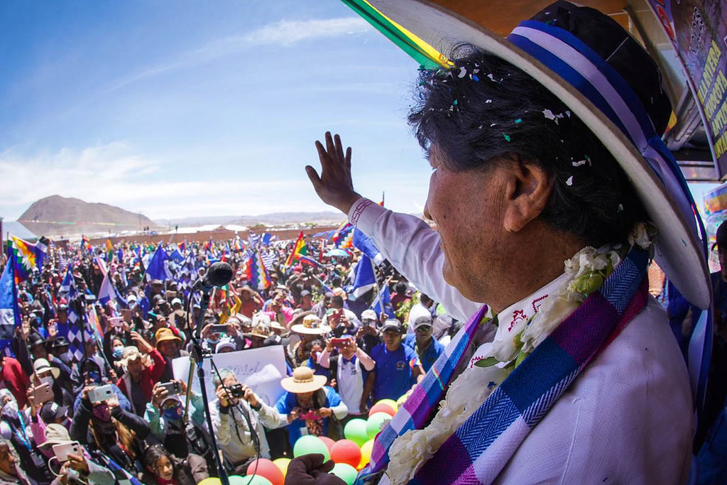 Fotógrafo Estanislao Santos - Estanislao Santos fotógrafo | Registro fotográfico: Evo Morales y acto de apoyo en América Latina
